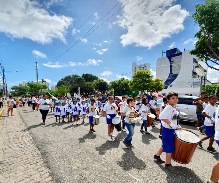 617E932D-6ABF-4FF7-ADED-270732FF4EDC